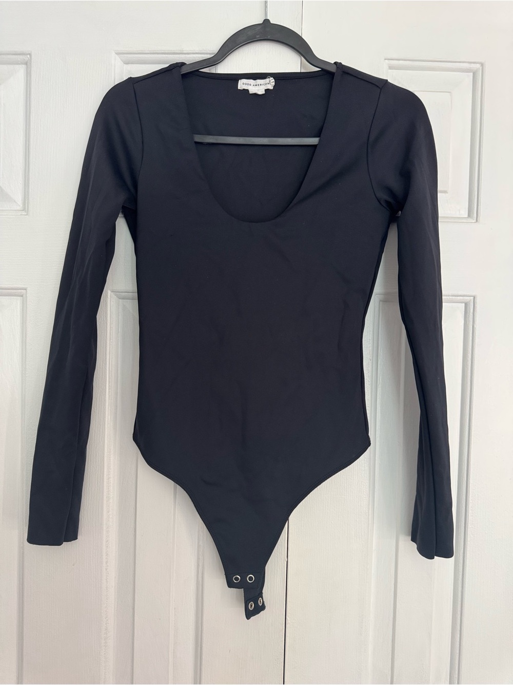 Good American Black Long-Sleeve Scoop-Neck Bodysuit